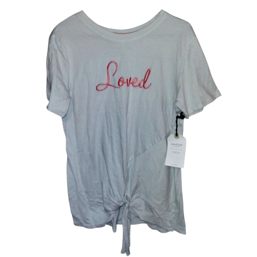 Sweet Soul NWT T-shirt short sleeves, faux knot in front, "loved"
